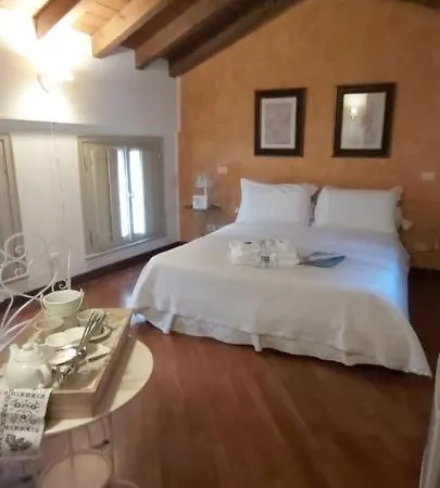 Bed & Breakfast Casa Del Teatro