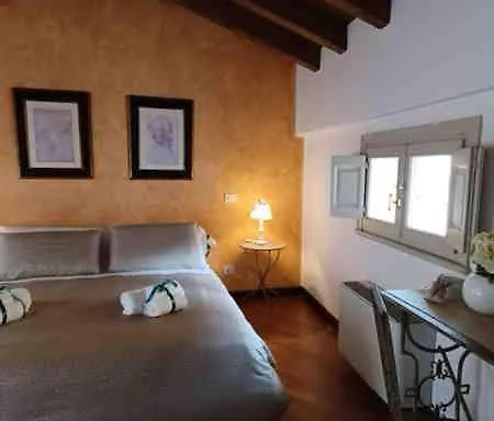 Casa Del Teatro Bed & Breakfast Mantova
