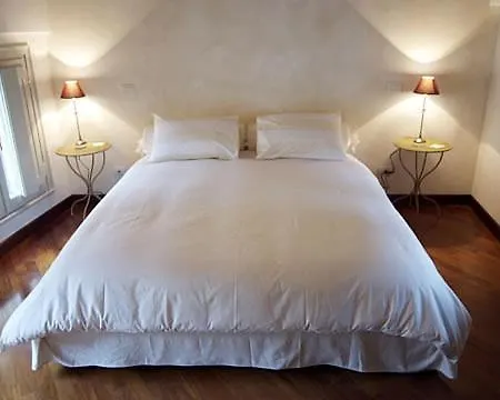 Bed & Breakfast Casa Del Teatro 3*