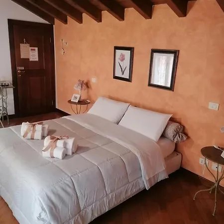 Casa Del Teatro 3* Mantova